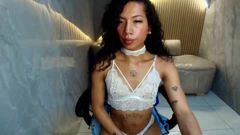 Snapshot of angel_love_b chatting on June 2026 03:07:01 AM ngel EVERYDAY from 2145 to 0500am Colombia hour online show from June 2026 03:07:01 AM