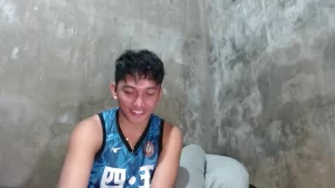 angel_rafael online show from October 2025 05:22:02 PM