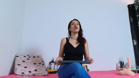 Snapshot of angel_red77 chatting on March 2025 08:29:02 PM angel red77 online show from March 2025 08:29:02 PM