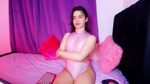 Snapshot of angel_shiny chatting on February 2026 08:53:02 PM Angel online show from February 2026 08:53:02 PM