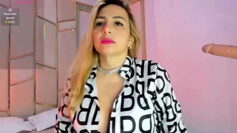 Angel  online show from January 2026 06:13:02 PM