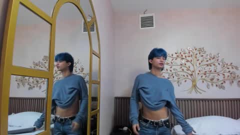 Angel  online show from November 2025 11:15:01 PM