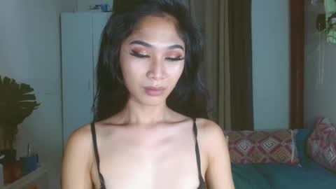 angela online show from February 2025 09:36:01 PM