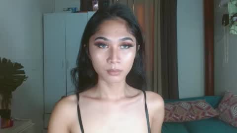 angela online show from February 2025 10:54:01 PM