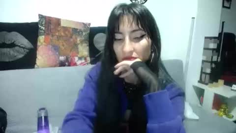  Angela  online show from March 2025 05:03:02 AM