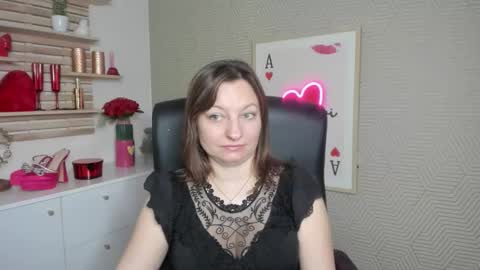 Angela online show from March 2026 06:28:02 AM