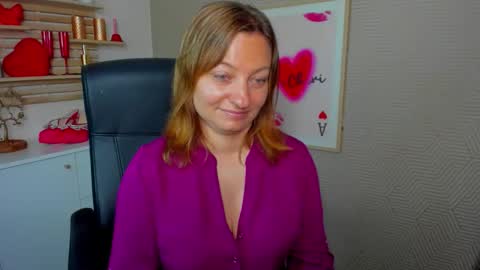 Angela online show from June 2026 06:11:02 AM