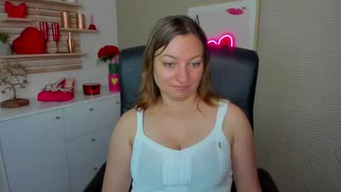 Angela online show from June 2026 05:50:02 AM