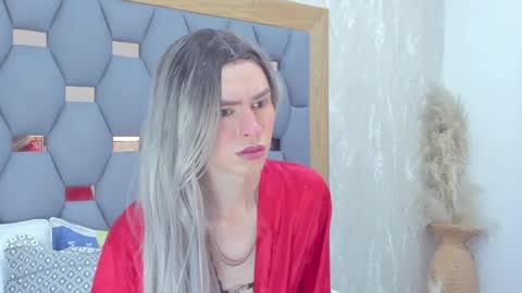 Snapshot of angela_white22 chatting on May 2026 12:12:02 PM angela_white22 online show from May 2026 12:12:02 PM