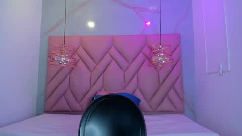 ANGELA online show from April 2026 06:38:01 PM