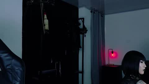 Snapshot of angelabl0odborne chatting on February 2026 05:29:01 PM Angela help me reach 100 thumbs up online show from February 2026 05:29:01 PM