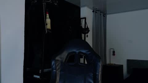 Snapshot of angelabl0odborne chatting on February 2026 06:19:01 PM Angela help me reach 100 thumbs up online show from February 2026 06:19:01 PM