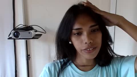 Snapshot of angelamonroe chatting on May 2026 05:37:01 AM SENORITA online show from May 2026 05:37:01 AM