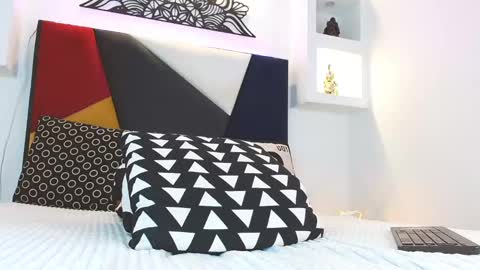 Angel online show from January 2025 06:03:01 AM