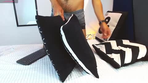 Angel online show from January 2025 09:44:02 AM