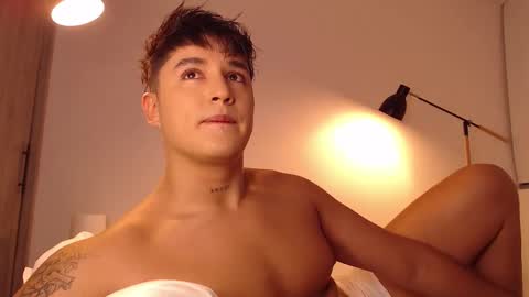 Angel online show from October 2025 01:27:02 AM