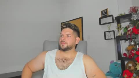 angel online show from November 2025 10:52:01 PM