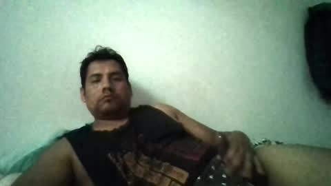 Snapshot of angeldavid90 chatting on April 2026 11:00:02 PM angeldavid90 online show from April 2026 11:00:02 PM