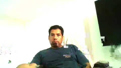 Snapshot of angeldavid90 chatting on May 2026 04:13:02 PM angeldavid90 online show from May 2026 04:13:02 PM