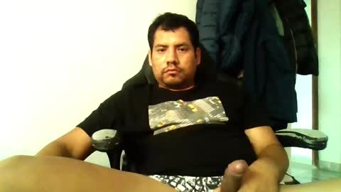 Snapshot of angeldavid90 chatting on May 2026 04:56:01 PM angeldavid90 online show from May 2026 04:56:01 PM