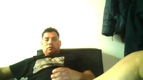 Snapshot of angeldavid90 chatting on May 2026 03:29:01 PM angeldavid90 online show from May 2026 03:29:01 PM