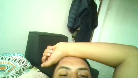 Snapshot of angeldavid90 chatting on May 2026 12:11:02 PM angeldavid90 online show from May 2026 12:11:02 PM