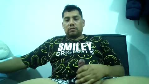 Snapshot of angeldavid90 chatting on May 2026 10:07:01 PM angeldavid90 online show from May 2026 10:07:01 PM