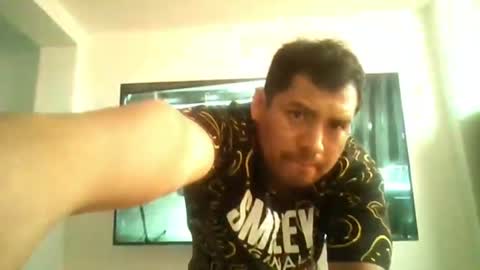 Snapshot of angeldavid90 chatting on June 2026 03:23:01 PM angeldavid90 online show from June 2026 03:23:01 PM