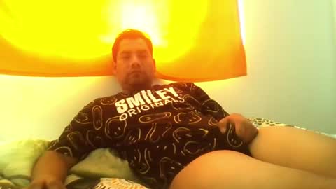 Snapshot of angeldavid90 chatting on June 2026 05:32:01 PM angeldavid90 online show from June 2026 05:32:01 PM