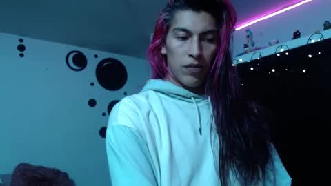 Snapshot of angele_johnson chatting on February 2025 11:42:01 PM angele online show from February 2025 11:42:01 PM