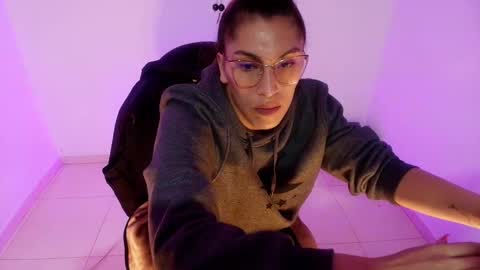 Snapshot of angele_johnson chatting on March 2026 08:22:02 PM angele online show from March 2026 08:22:02 PM