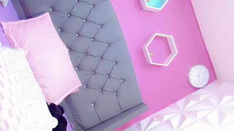 angeles_bust online show from February 2025 03:49:02 PM