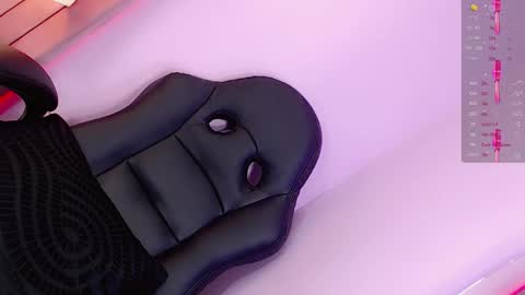 angeles_bust online show from February 2025 06:23:01 PM