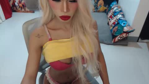 DIVINE ANGEL online show from December 2025 12:49:02 AM