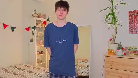 Snapshot of angelic_look chatting on February 2026 09:56:02 AM Daniel online show from February 2026 09:56:02 AM