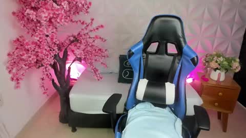 A N G E L I C A online show from January 2025 10:05:01 PM