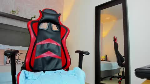 A N G E L I C A online show from January 2025 03:14:02 PM