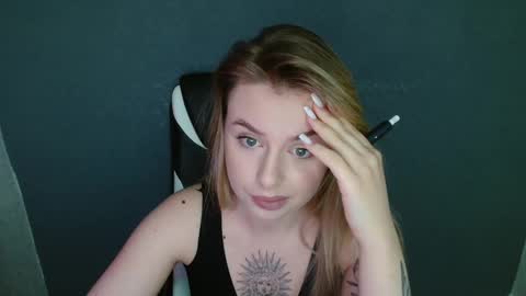 angelicablanch online show from November 2025 07:52:02 PM