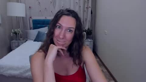 Snapshot of angelicacream chatting on June 2026 08:42:01 AM AngelicaCream online show from June 2026 08:42:01 AM