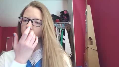 AngelicAngel online show from February 2026 05:52:01 PM