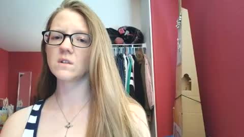 Snapshot of angelicangel3 chatting on June 2026 06:43:01 PM AngelicAngel online show from June 2026 06:43:01 PM