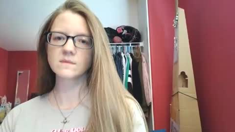 Snapshot of angelicangel3 chatting on June 2026 07:37:01 PM AngelicAngel online show from June 2026 07:37:01 PM