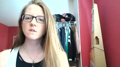 Snapshot of angelicangel3 chatting on June 2026 09:37:02 PM AngelicAngel online show from June 2026 09:37:02 PM