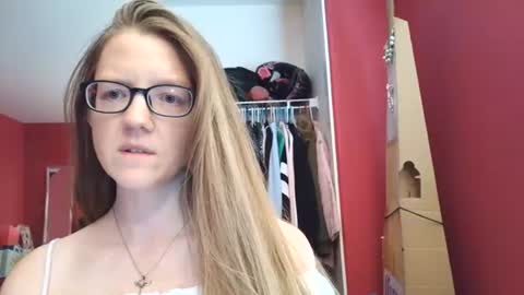 Snapshot of angelicangel3 chatting on July 2026 07:19:02 PM AngelicAngel online show from July 2026 07:19:02 PM