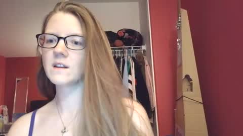 Snapshot of angelicangel3 chatting on July 2026 03:04:01 AM AngelicAngel online show from July 2026 03:04:01 AM