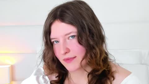 Snapshot of angelicmoon chatting on December 2024 06:40:01 AM Angelic online show from December 2024 06:40:01 AM