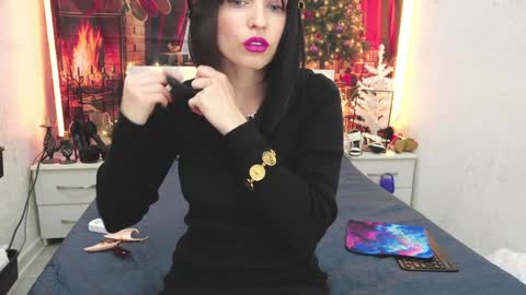 Snapshot of angelika_rouge chatting on January 2026 02:43:01 PM Angelika Rouge online show from January 2026 02:43:01 PM