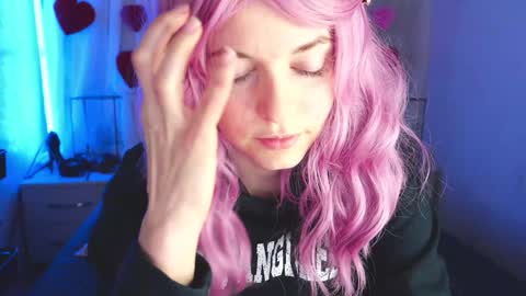 Snapshot of angelika_rouge chatting on February 2026 06:17:02 PM Angelika Rouge online show from February 2026 06:17:02 PM