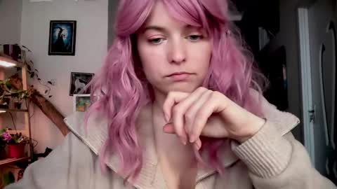 Snapshot of angelika_rouge chatting on April 2026 01:01:01 PM Angelika Rouge online show from April 2026 01:01:01 PM