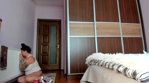 Snapshot of angelinacht chatting on January 2025 11:24:01 AM Angelina online show from January 2025 11:24:01 AM